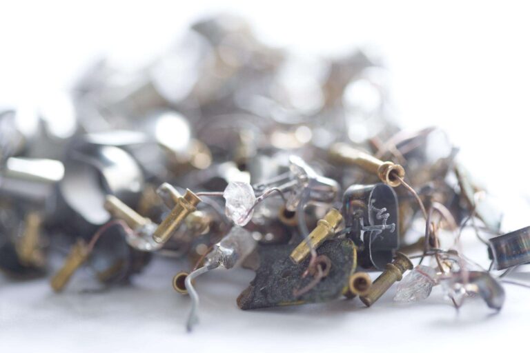 Raee, Ecolamp: nel 2021 in Liguria riciclate quasi 40 tonnellate di lampadine esauste