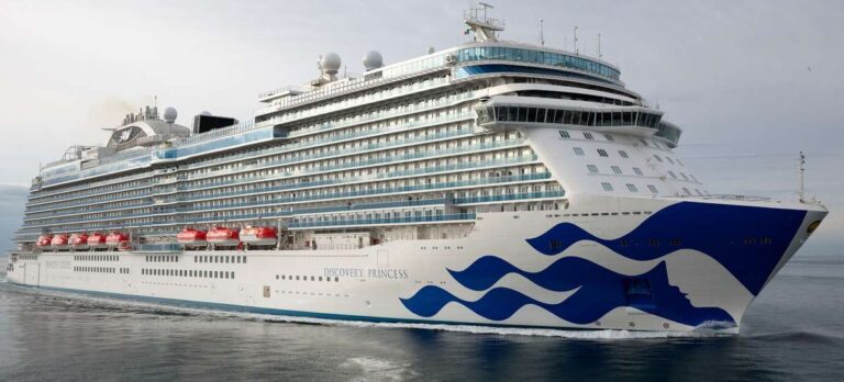 Fincantieri consegna Discovery Princess a Carnival e il pattugliatore Musherib al Qatar