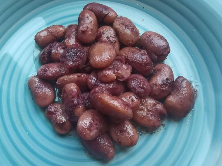 Fagiolane in salsa al vino rosso
