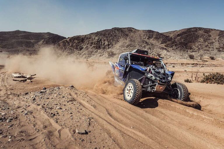 Le navi della Ignazio Messina & C. già pronte per imbarcare la carovana della Dakar