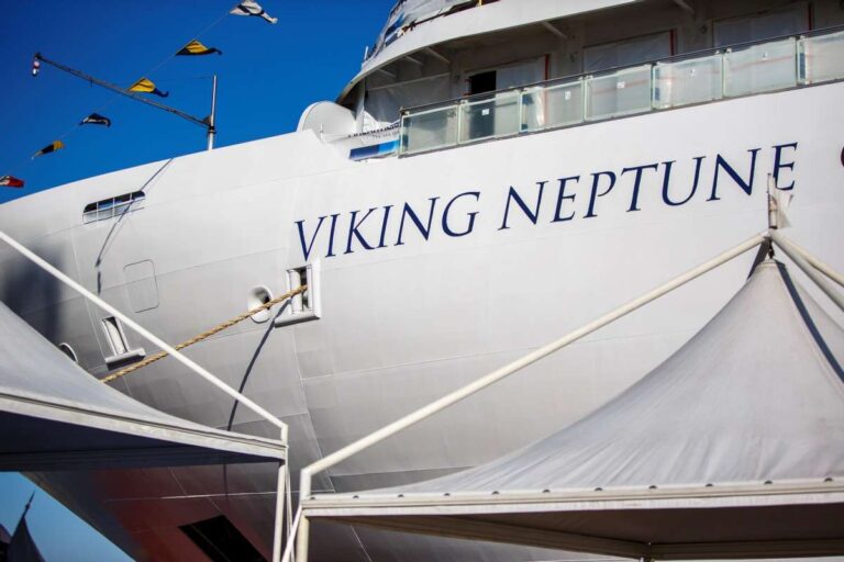 Fincantieri, varata la nuova crociera Viking Neptune