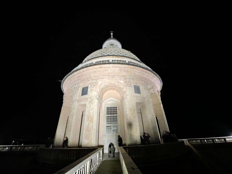 Carignano: proseguono fino al 31 dicembre le visite guidate alla basilica
