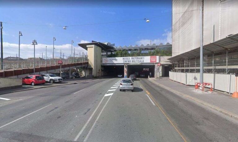 Genova, momentanea chiusura del tunnel di via Canevari: modifiche ai percorsi Amt