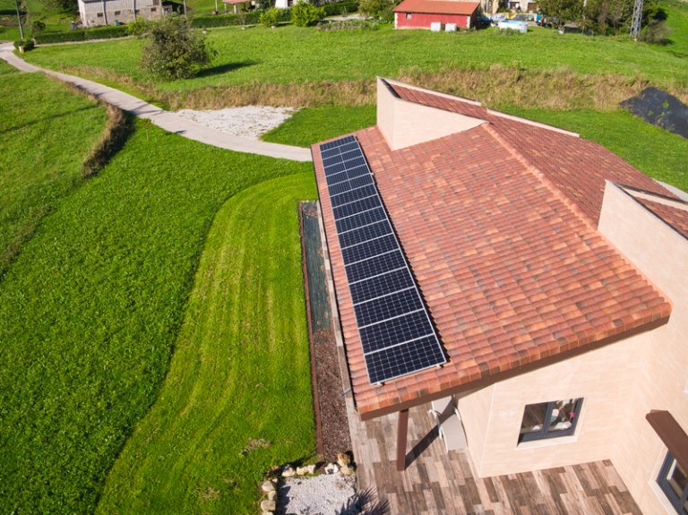 Otovo Solar Index Italy: a Genova con il fotovoltaico domestico si risparmiano 1320 euro all’anno