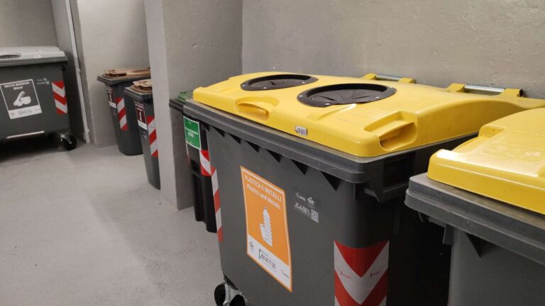 Amiu apre un nuovo ecopunto ad accesso controllato in vico Bottai a Genova