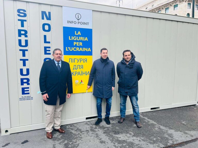 Ucraina, inaugurato il primo info point a Genova per accogliere i profughi