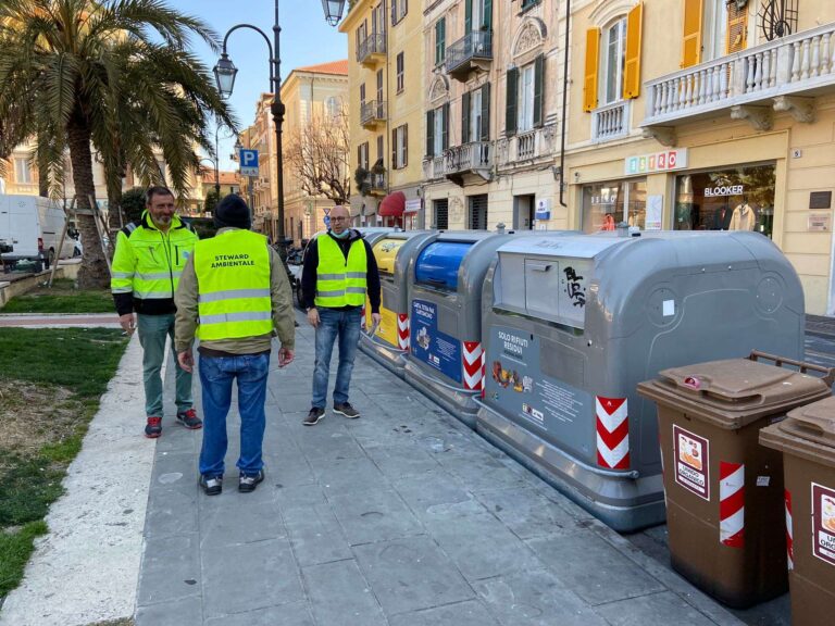 Ad Albenga arrivano gli steward ambientali per aiutare nella raccolta differenziata