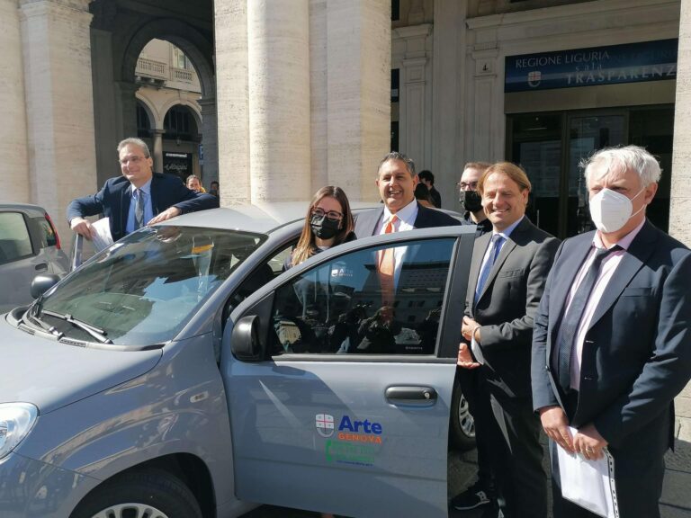 Arte Risponde: aumentano i servizi per 9 mila inquilini genovesi