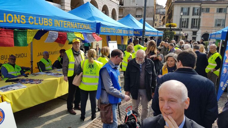 Lions Day: domenica 16 aprile solidarietà e prevenzione al mercato di corso Sardegna