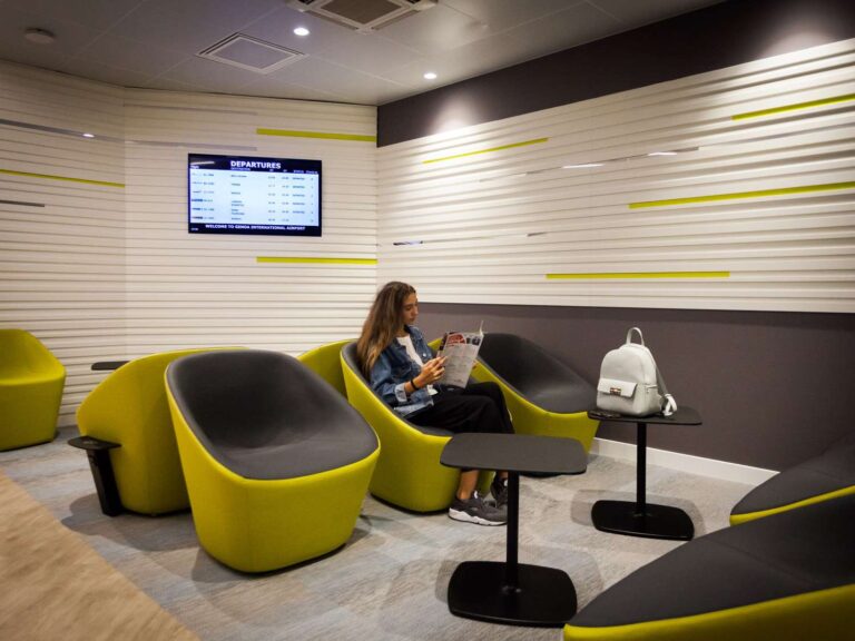 Aeroporto di Genova: dal 2 maggio riapre la Lounge per business e frequent flyer