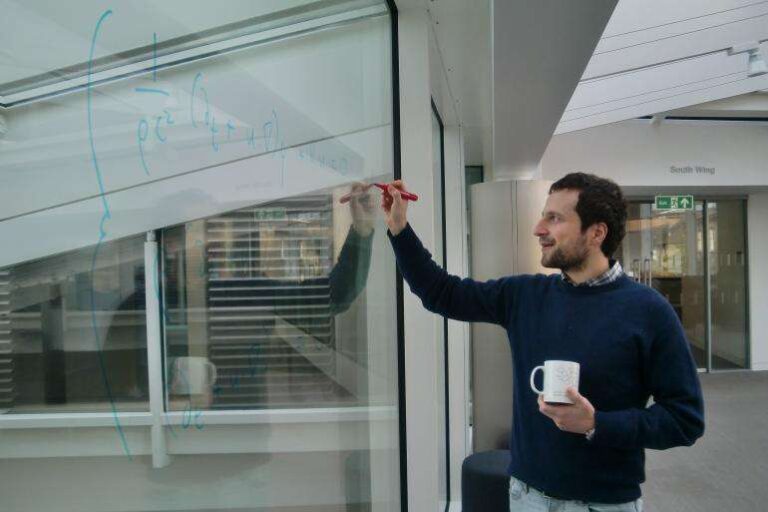 Un Erc Grant da un milione di euro per Giovanni S. Alberti, ricercatore Unige di Matematica