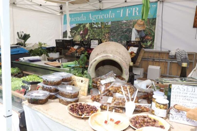 Diano Marina, Aromatica chiude con oltre 10 mila presenze