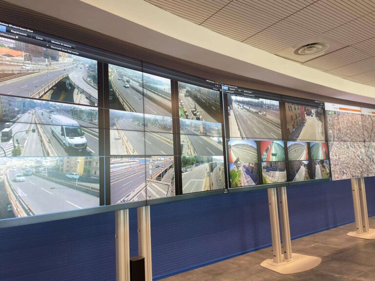 Genova, inaugurata la nuova centrale operativa della Polizia locale