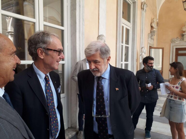 Nave Tzarevna ancora bloccata a Mariupol, Cosulich: «Iniziate negoziazioni»