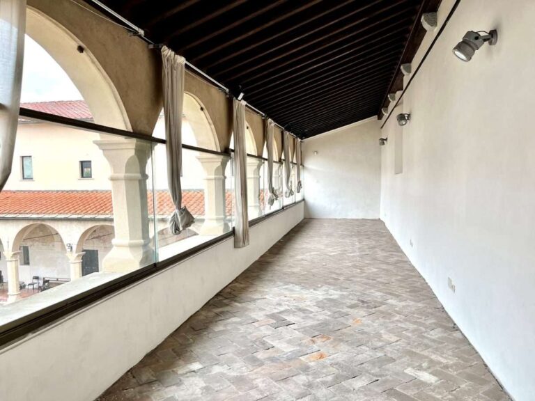 Sarzana, conclusi i lavori nell’antico chiostro di San Francesco