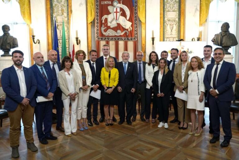 Genova, ecco la nuova giunta Bucci. Otto conferme tra assessori e consiglieri delegati