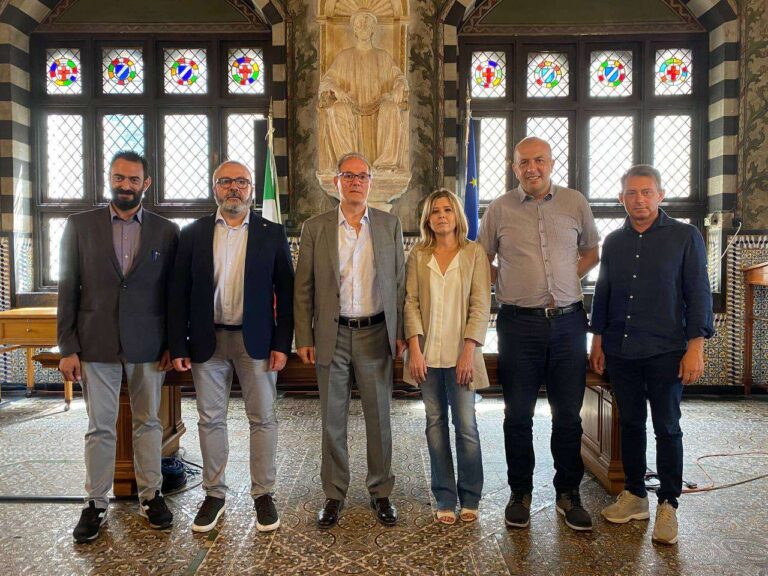 Nuova diga foranea: firmato protocollo d’intesa con i sindacati