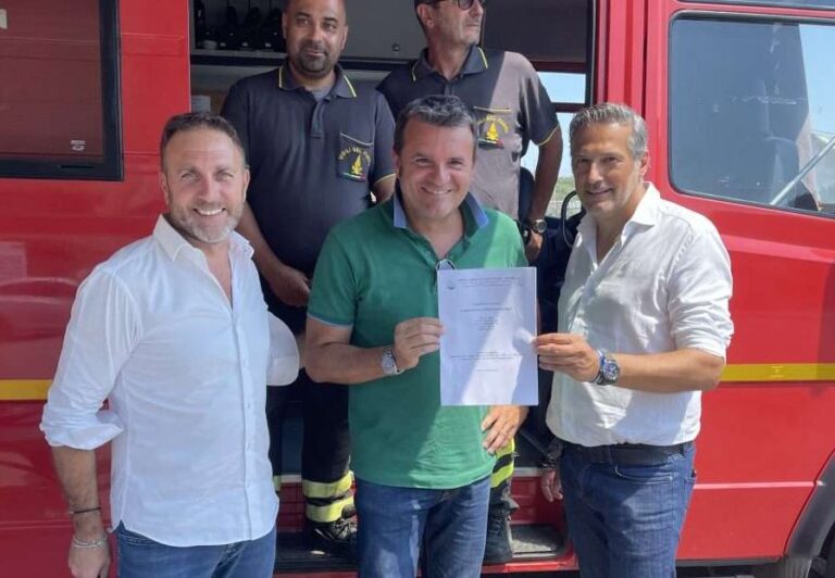 Incendi, la Lega propone una taglia sui piromani