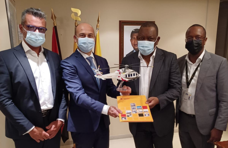 Leonardo: commessa per due elicotteri in Angola