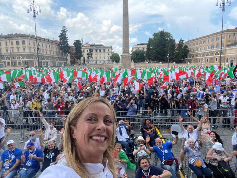 Fratelli d’Italia, elezioni politiche: capolista alla Camera Rosso, al Senato Menia