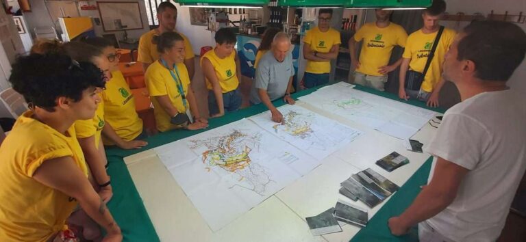 Parco delle Cinque Terre, conclusi i campi di Legambiente per informare i turisti