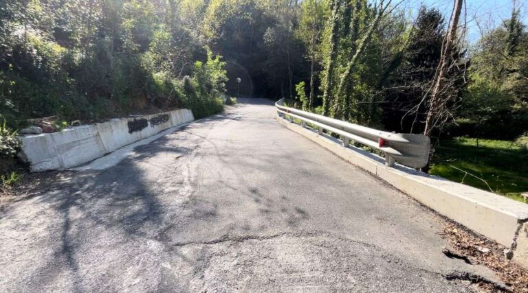 Chiavari: lavori sulla strada di Caperana Case Sparse