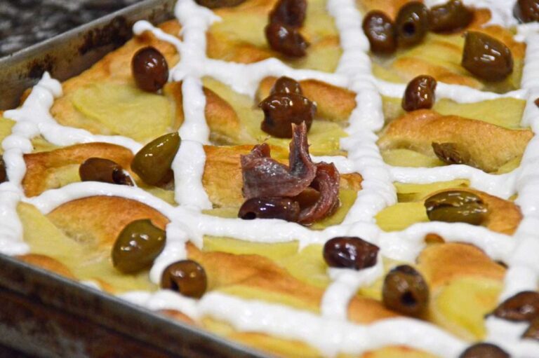 Nasce la Focaccia di San Giorgio, bandiera della Liguria nel mondo