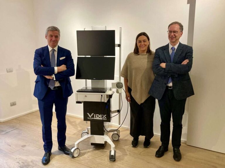 Fondazione Carispezia dona un videodermatoscopio all’Asl 5