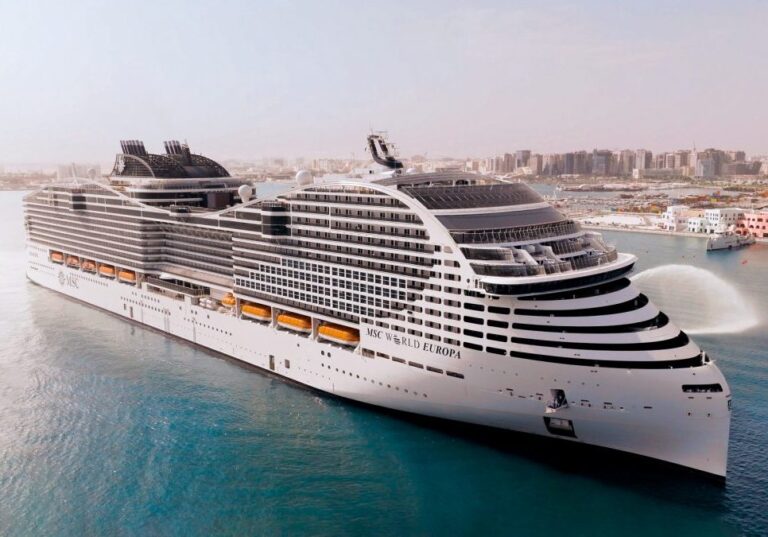 Inaugurata a Doha la Msc World Europa, nave da crociera alimentata a gnl