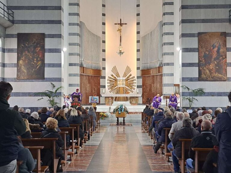 Laura Ferrero, celebrato stamani il servizio funebre a Genova