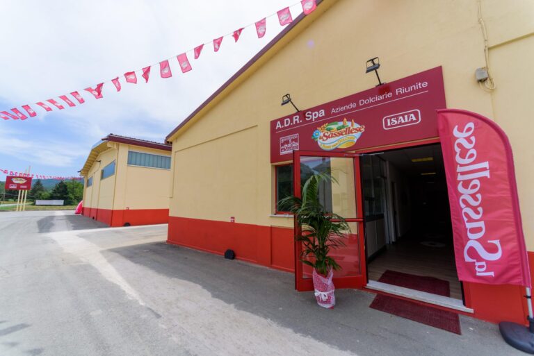 La Sassellese: l’artigianato che mantiene le radici nel territorio e si fa industria