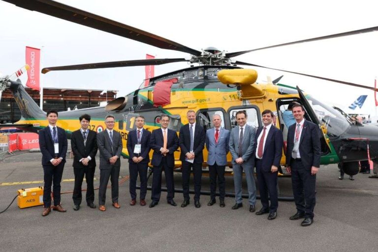 Leonardo, Mitsui Bussan Aerospace firma contratto per due elicotteri AW169 in Giappone