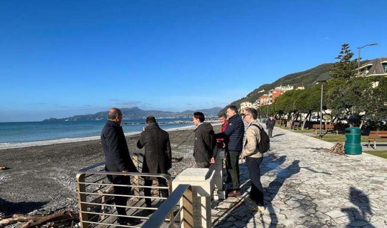 Chiavari: nuove difese a mare, oggi sopralluogo del sindaco