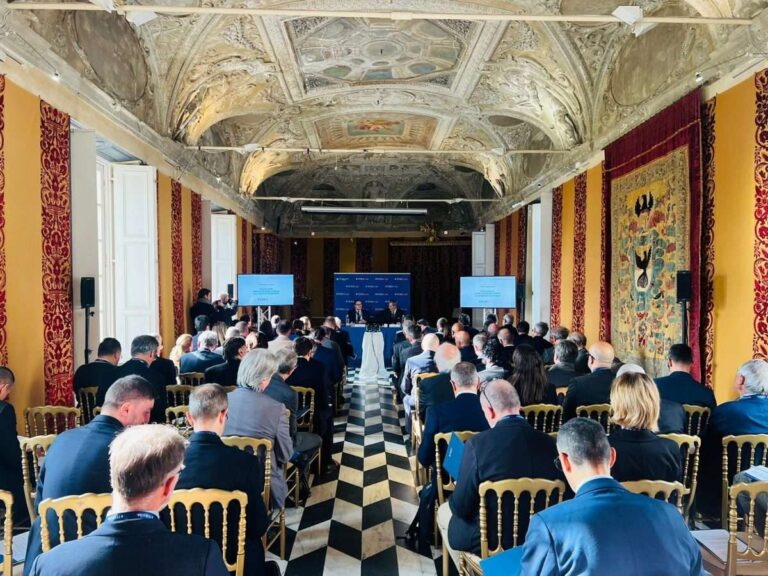 Ambrosetti: Pil Liguria cresce più della media nazionale, export oltre 10 miliardi