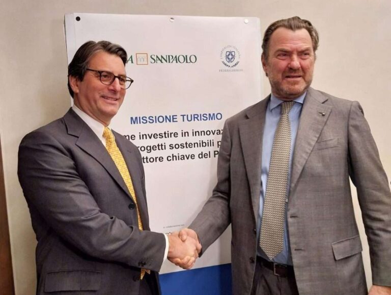 Intesa Sanpaolo: erogati in 3 anni oltre 8 mld per il turismo. Nuovo impegno con Federalberghi