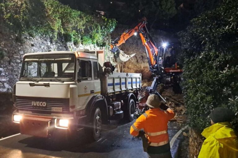 Maltempo, la situazione di frane e smottamenti in Liguria