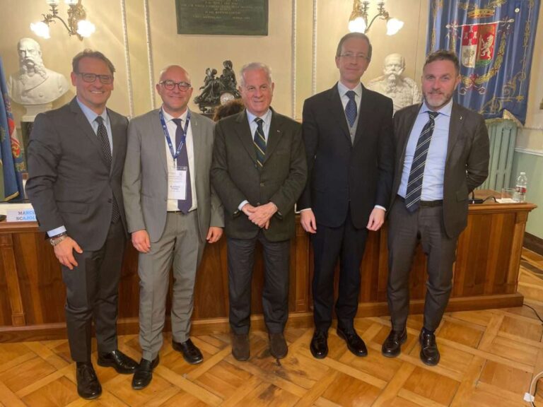 Ambrosetti a Imperia: agricoltura, floricoltura, export trainano il Ponente