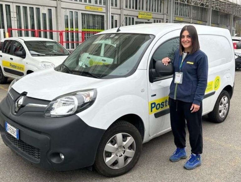 Poste Italiane, in provincia di Genova operativi 105 nuovi veicoli green per le consegne