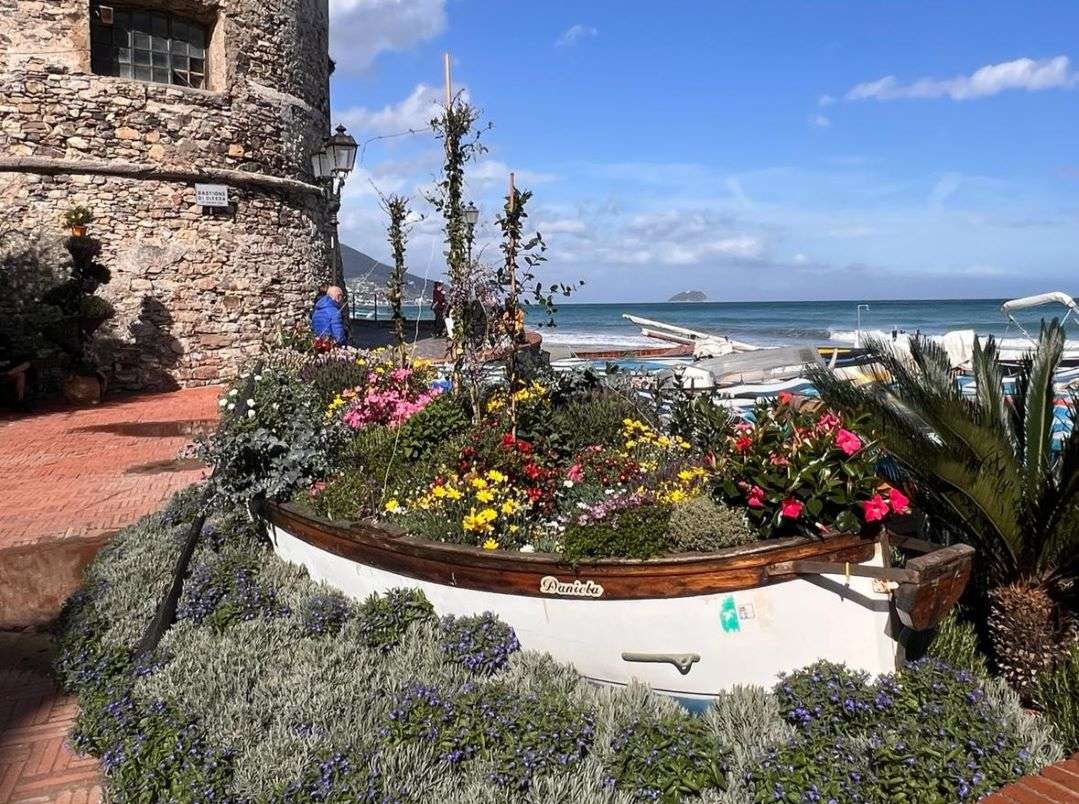 Borghi in Fiore 2024: il vincitore è Laigueglia