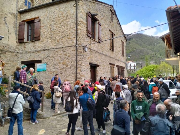 A Mendatica aperte la Stanza del volo e la Maison outdoor immersive esperience