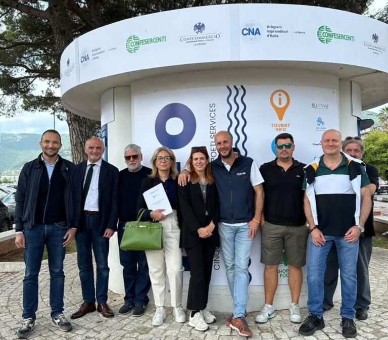 Cna, Confcommercio e Confesercenti riorganizzano point turistico alla Spezia