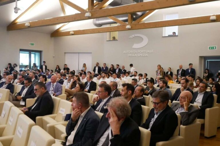 Blue Design Summit, funziona l’evento che raduna designer e cantieri nautici: 850 iscritti, 70 aziende coinvolte