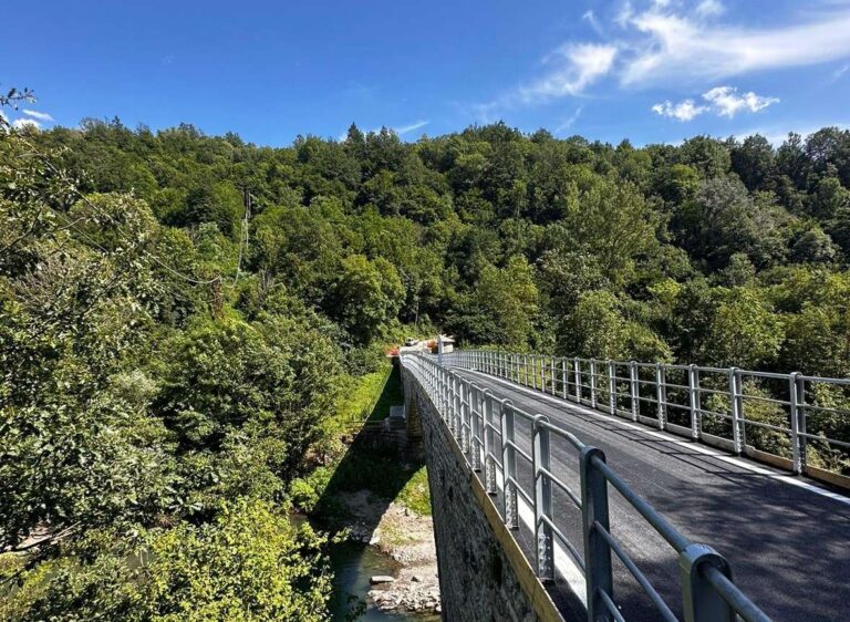 Ponte di Alpepiana riaperto a Rezzoaglio
