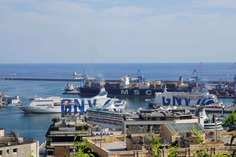 Decarbonizzazione porti Ue, partnership strategica tra Magellan Circle e RightShip