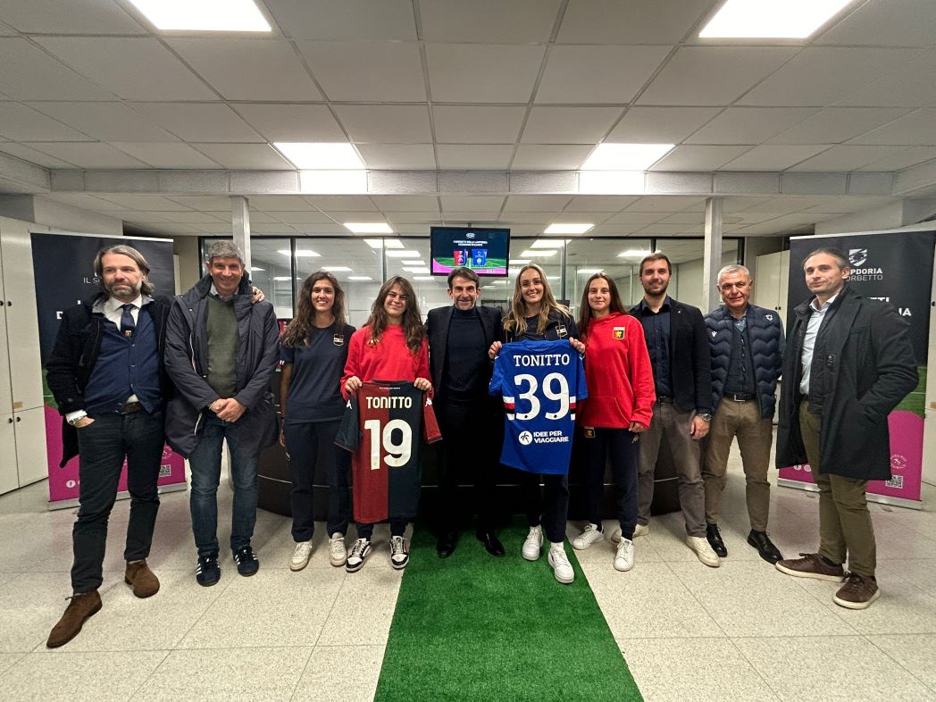 Da Tonitto 1939 i “Sorbetti della Lanterna” di Genoa e Sampdoria