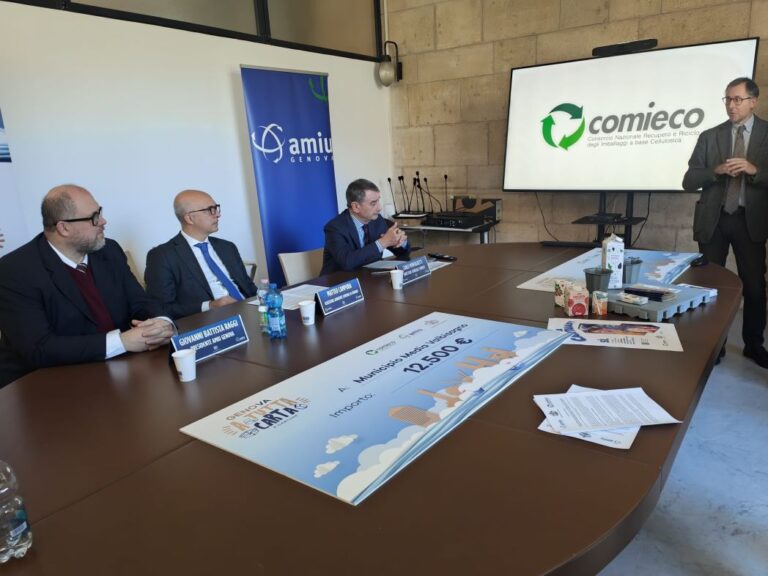 Genova spinge sul riciclo di carta e cartone per migliorare qualità e quantità della raccolta