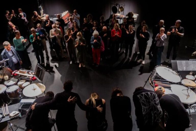 Dal Comune 100mila euro per la Giovine Orchestra Genovese e 80mila per il Teatro Akropolis