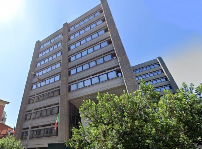 regione liguria via fieschi