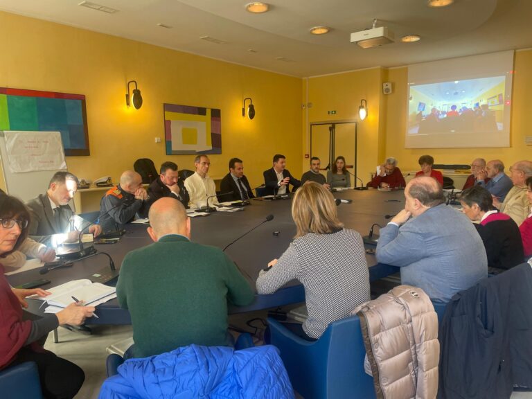 Fumi in porto a Genova, incontro dell’Osservatorio Ambiente-Salute. Maresca: «Miglioramenti significativi delle emissioni»