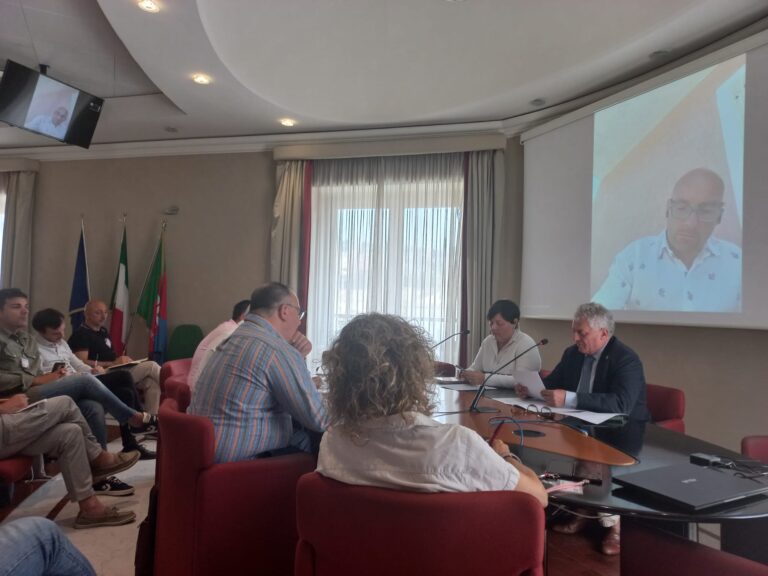 Sindacati dei trasporti scrivono a Bucci e Scajola per arrivare a un Patto per il Tpl ligure